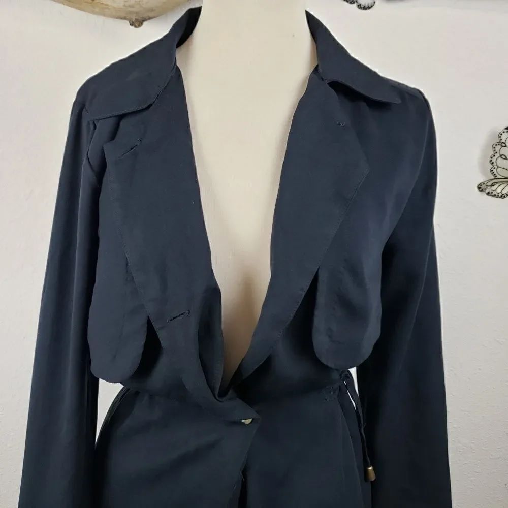 Justfab light weight trench coat - Picture 7 of 8